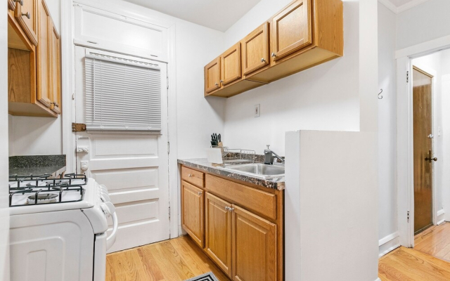 1BR Apt Safe Popular Spot in Marshfield