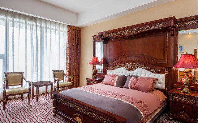 Crowne Plaza Zhanjiang