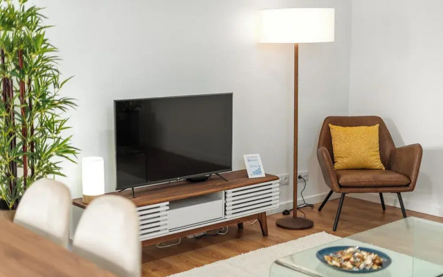 Gaia23 · Lovely 2-bed w/ Parking Amazing View