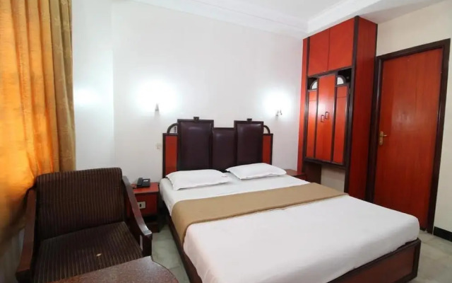 Hotel Naveen