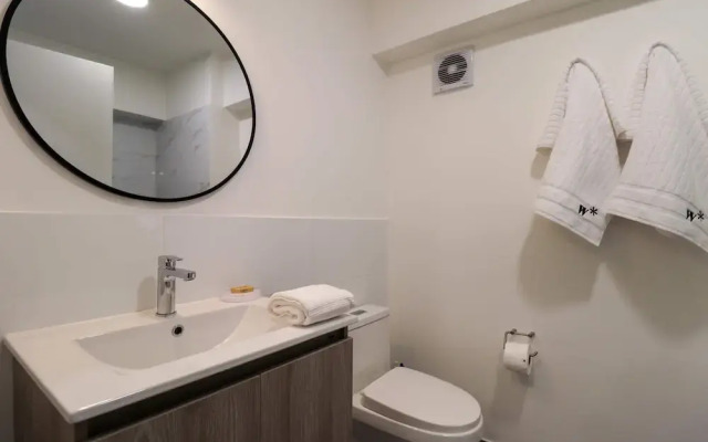 w Radiant 1BR w Perfect Balcony in Cusco