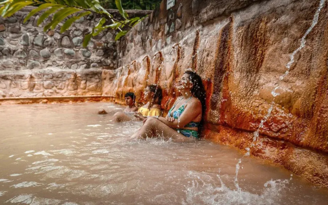 Recreo Verde Hot Springs & Spa