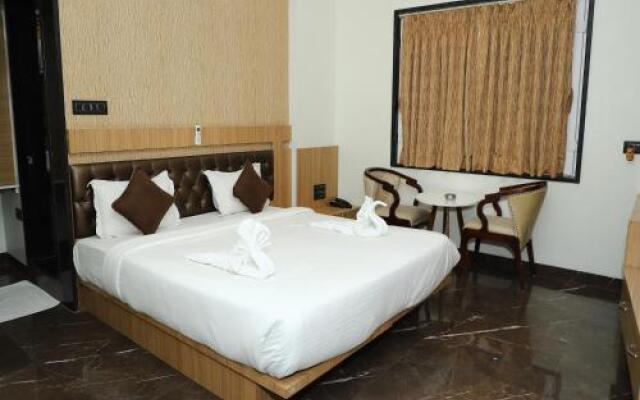 Hotel Chandradeep Regency