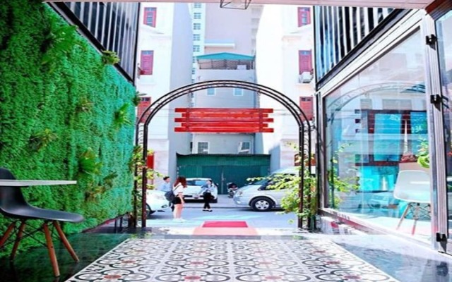 ZO Brother Halong Hostel