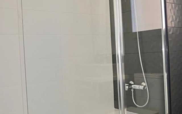 Playa Los Álamos, descanso y ocio en Torremolinos