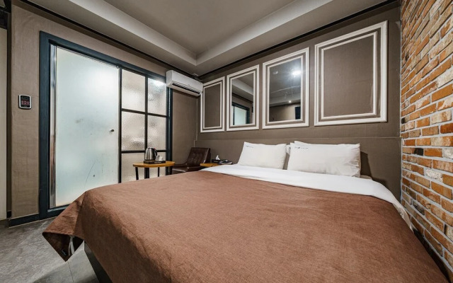 Wonju Two Days Hotel
