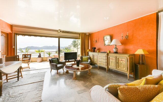 Le Cygne Apartment 1