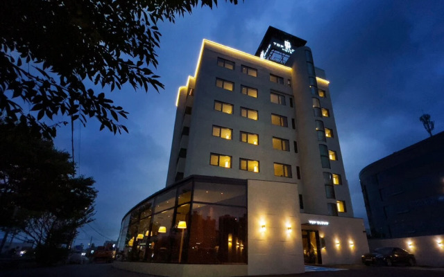 hotelImage