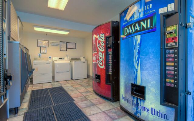 Motel 6 Santa Ana, CA