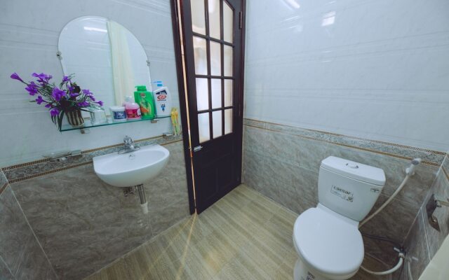 Purple Hue Bnb