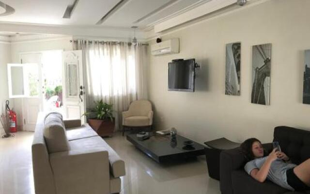 Sam's Hostel