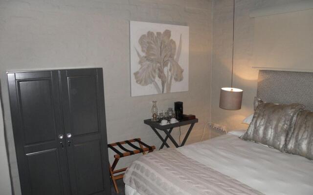 Pleasant Places Guest House