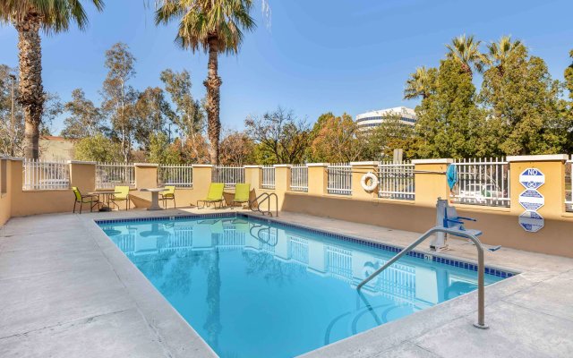 Extended Stay America Suites Los Angeles Ontario Airport