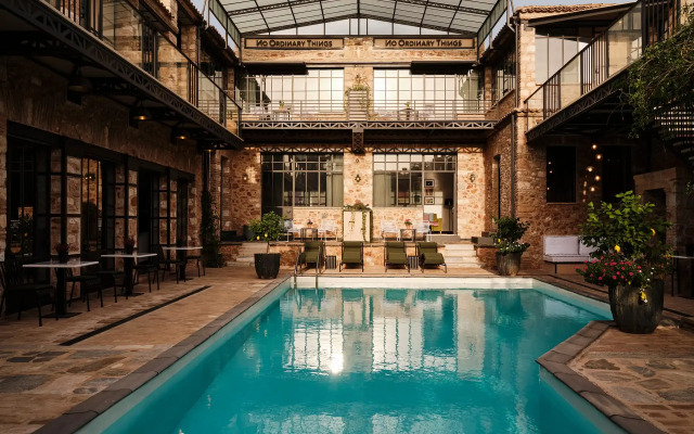 Not Hotel