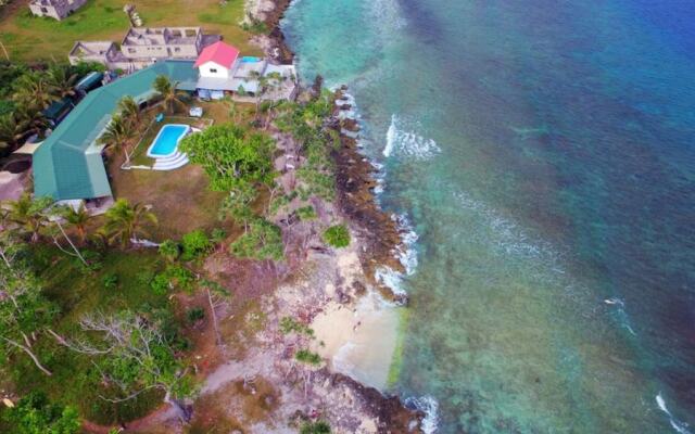 Bluepango Guest House  Hostel
