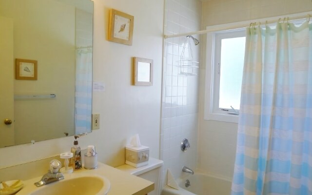 131 Howland - 2 Bedroom Condo