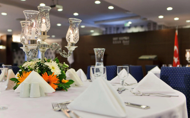 Best Western Plus Khan Hotel
