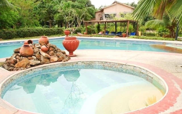 Afrikiko Riverfront Resort