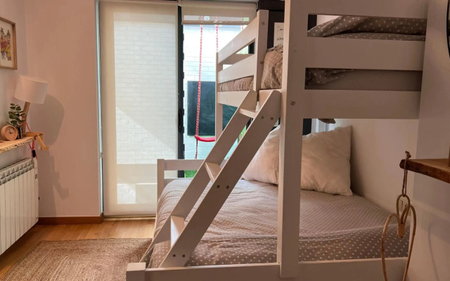 Ático de diseño con terraza en el centro de Olot