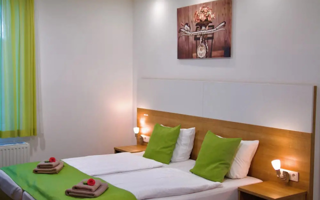 Bed and Breakfast Outlet Hotel