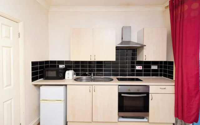 Cosy studio flat in the Polygon