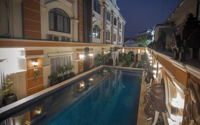 Reaksmey Chanreas Hotel