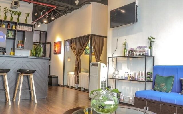 Penthouse Hostel & Spa