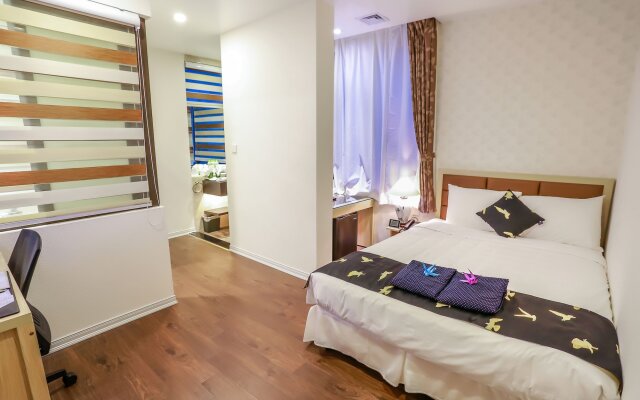 Momizi Business Hotel