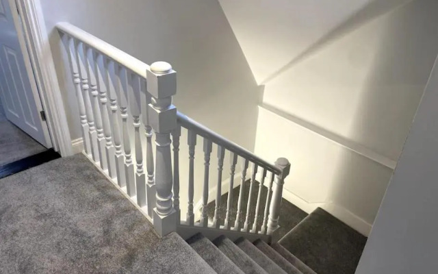 Large Boutique Self Catering Southsea Holiday Flat