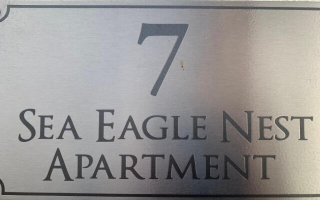 Beachside & Jetty View Apartment 7 - Sea Eagle Nest Apartment