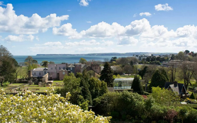 TLH Toorak Hotel - TLH Leisure, Entertainment and Spa Resort
