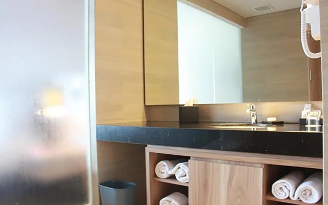 Swiss-Belhotel Karawang