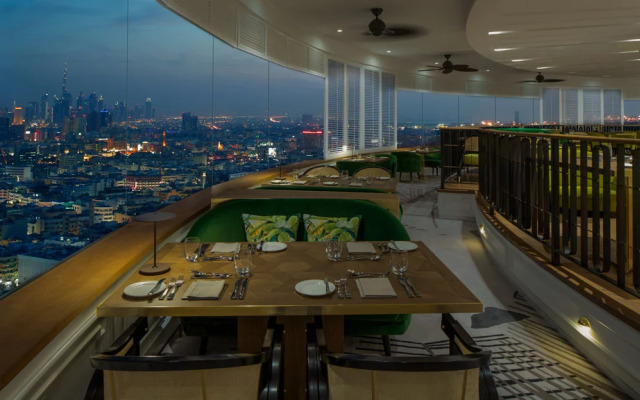 Hyatt Regency Dubai & The Galleria Residence