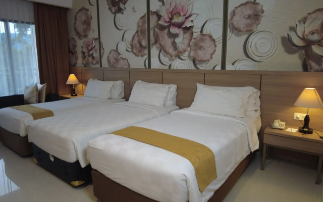 The Green Peak, ARTOTEL Curated