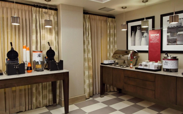 Hampton Inn Austin/Airport Area South