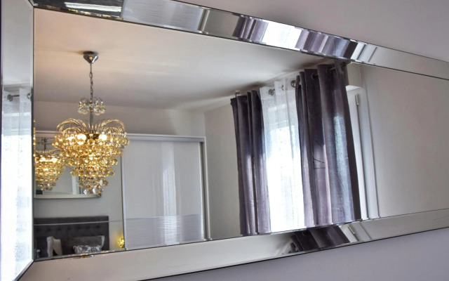 Luxurious Apartment Majda, 2 bathrooms and free parking