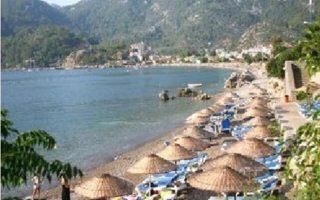 Barbaros Apart Hotel