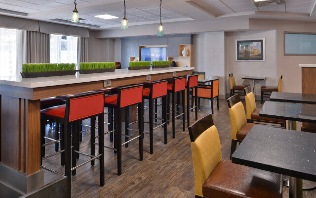 Holiday Inn Express & Suites Austin North Central by IHG