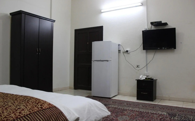 Al Eairy Furnished Apartments Al Baha 4