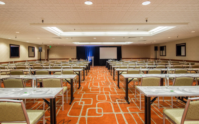 Holiday Inn Golden Gateway by IHG