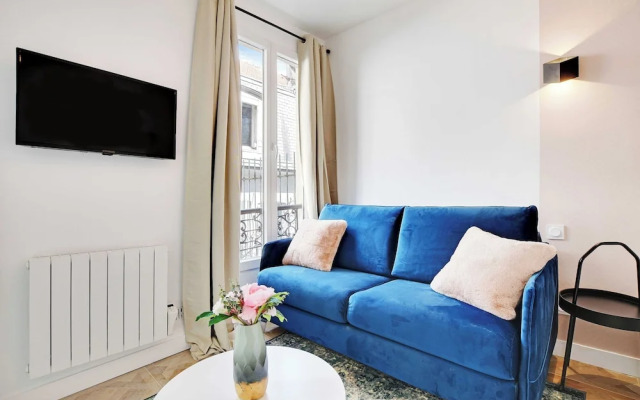 Super Studio - Place de la Bastille