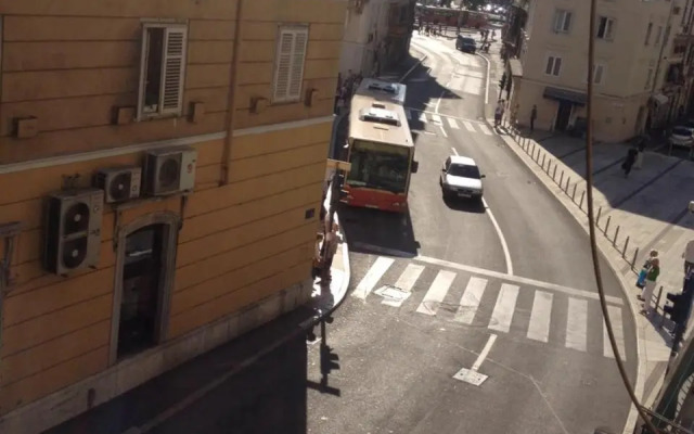 Studio apartman "Arna"