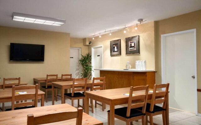 Days Inn San Diego Downtown Convention Center