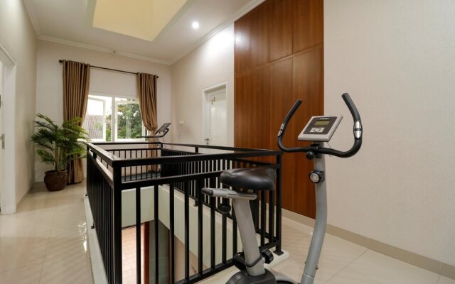 Taya Yumi Residence