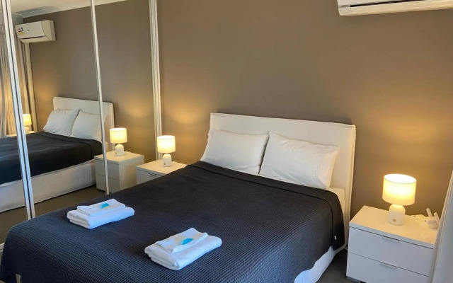 Surfers Beach Resort One