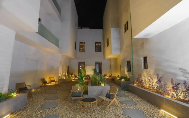 Mayun Serviced Apartments