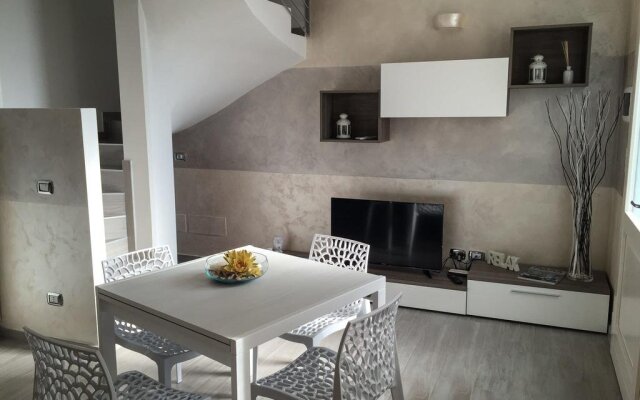 LM House