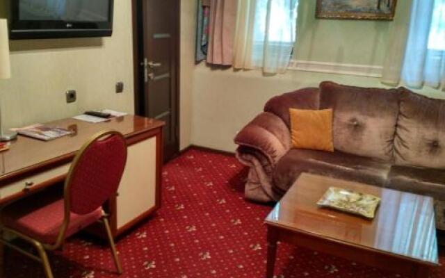 ZS Club Hotel