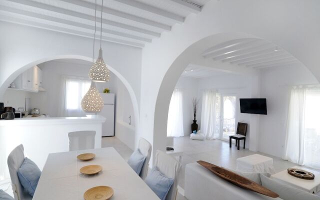 Beautiful Villa, 50 M From Beach And Close To Other Beautiful Beaches On Mykonos