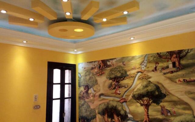 Private Room In Apartment with Sea View